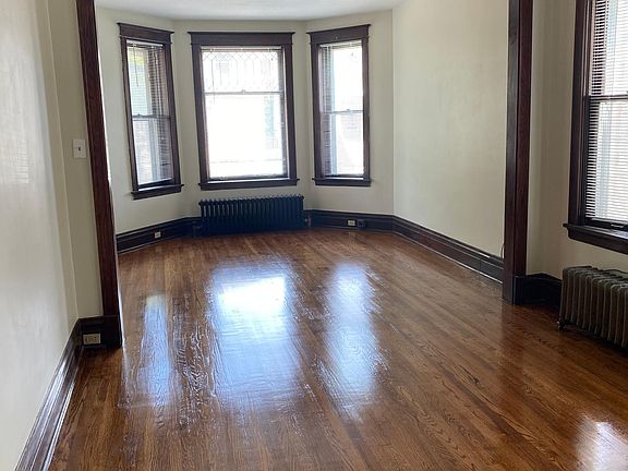4th image of 2400 N Kimball Ave