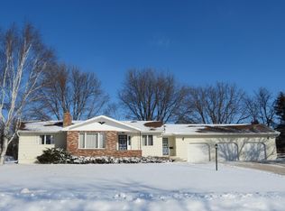 114 SW 4th St, Colman, SD 57017