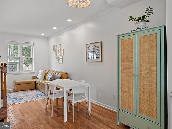 4th image of 1018 S 22nd St