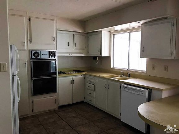2nd image of 69270 Parkside Dr