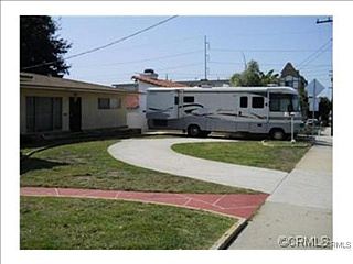 2nd image of 4742 W 132nd St