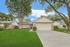 1st image of 2615 Lively Ln