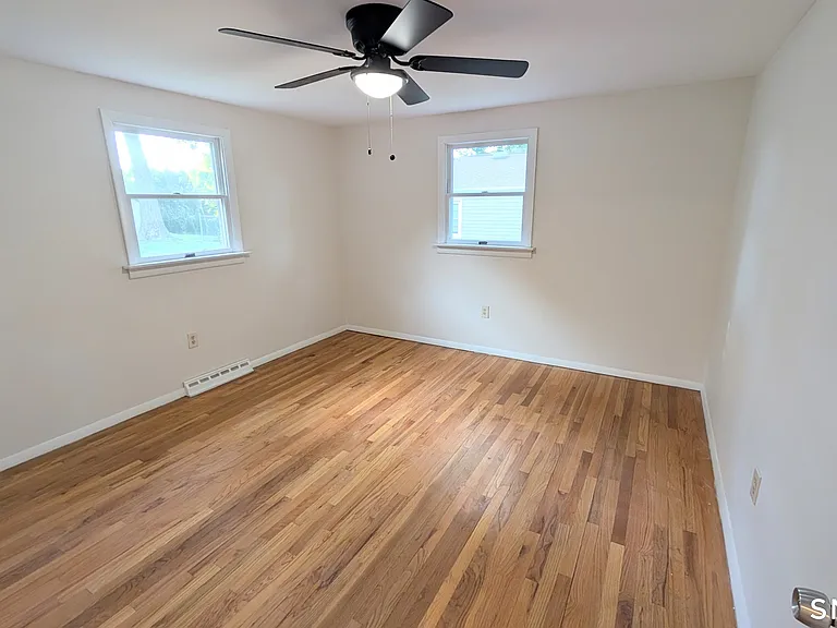 21 Rondy Ln — Photo 12