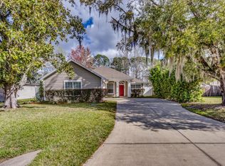 985 Fleming St, Fleming Island, FL 32003