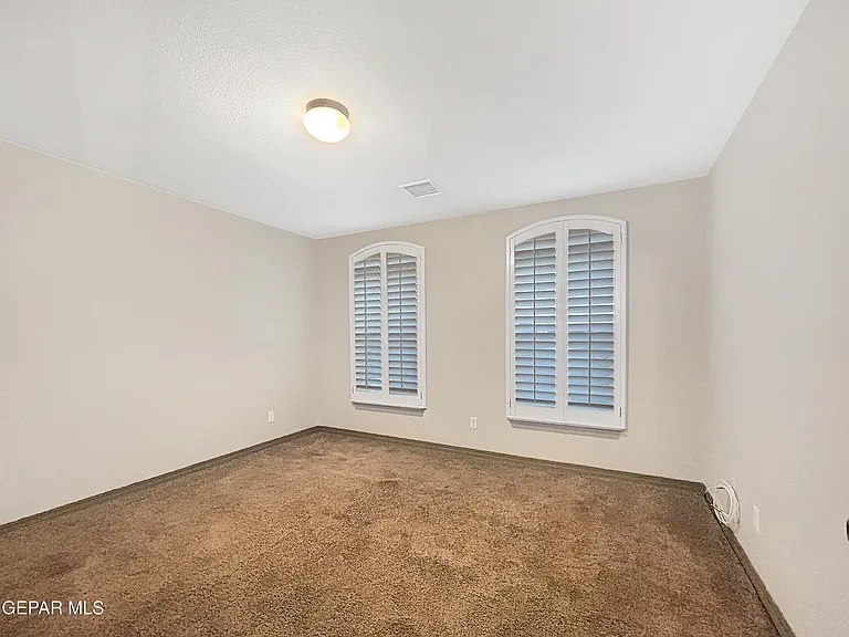 13125 Lost Willow — Photo 1