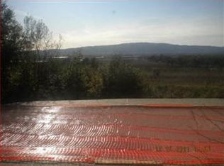 7780 Crews Rd, Gilroy, CA 95020