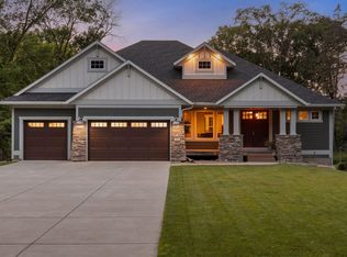 19 Westwood Rd, Minnetonka, MN 55305