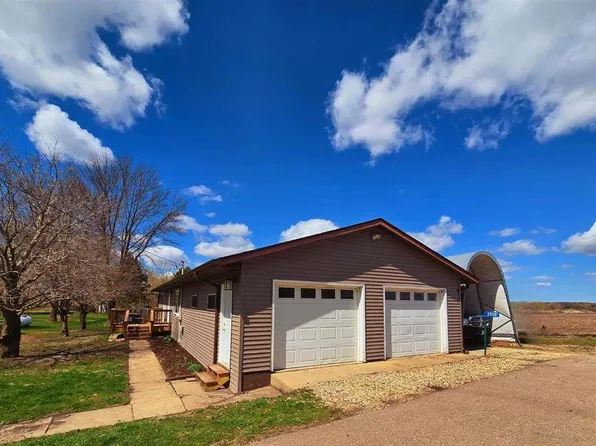 29081 132nd St, Otisco, MN 56093