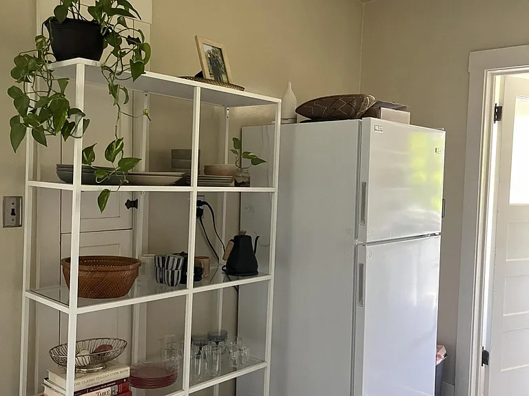 2714 H St #4 — Photo 9