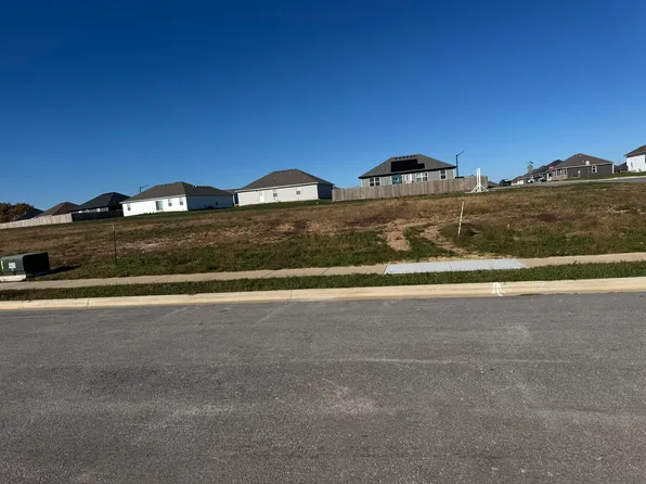 1681 S Avery Court, Republic, MO 65738