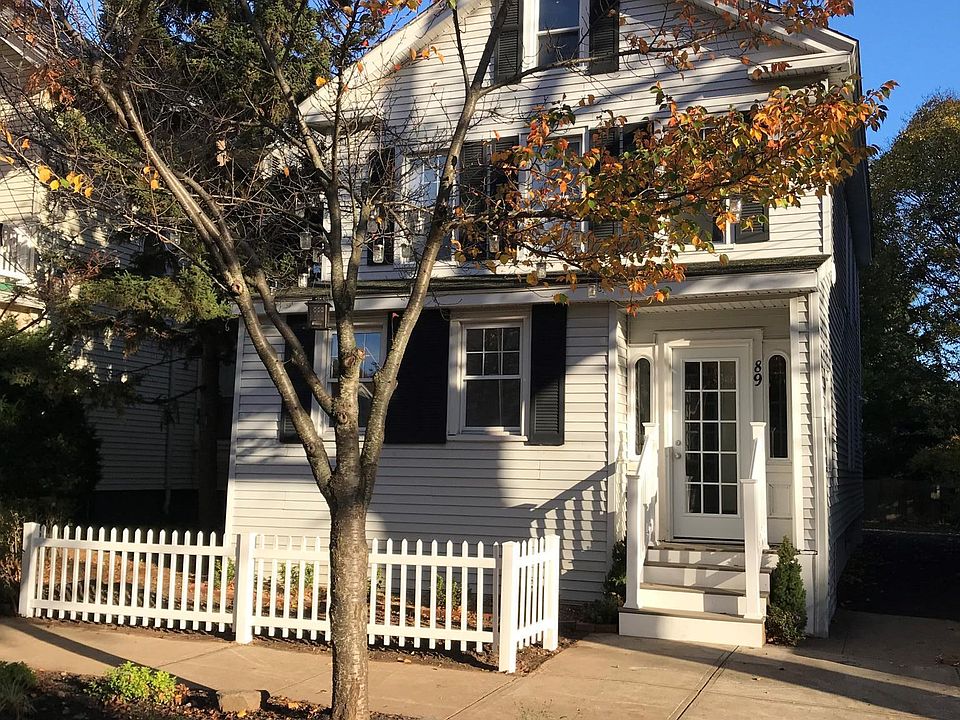 89 Nash St.