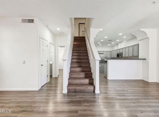 42424 N GAVILAN PEAK Parkway #28102, Anthem, AZ 85086