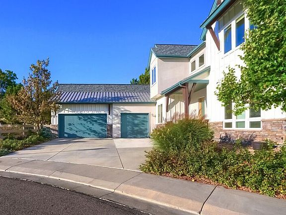 4th image of 2421 Rose Ct