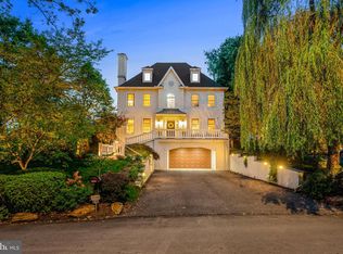 616 Brookside Ave, Wayne, PA 19087