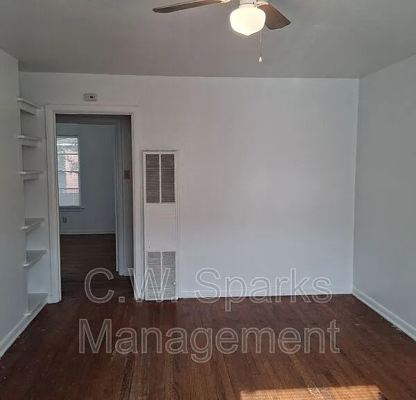 3019 Avon St — Photo 3