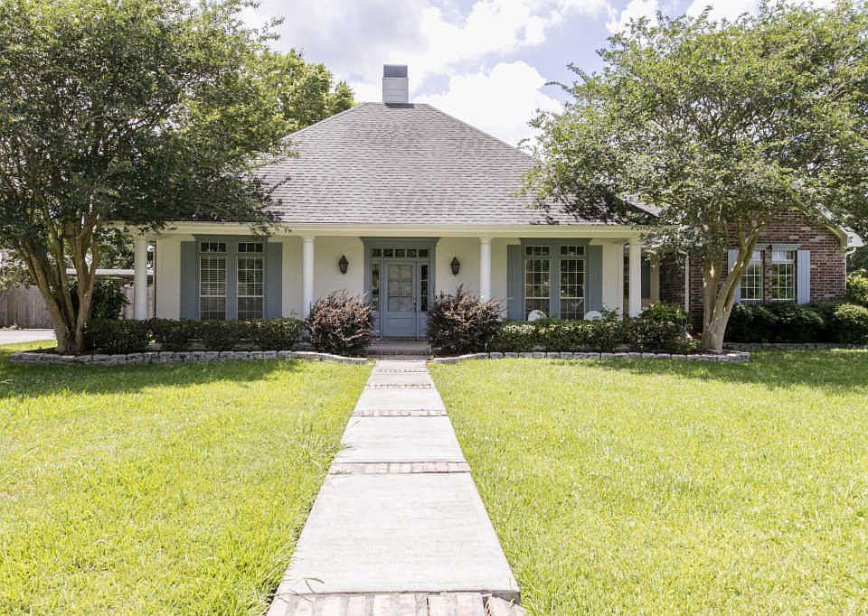 1st image of 113 Laken Ln