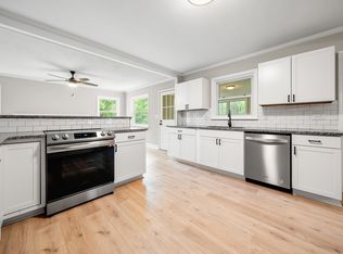 8519 Denbur Dr, Charlotte, NC 28215