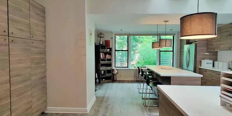 Rented by Costa Properties Group LLC | media 30