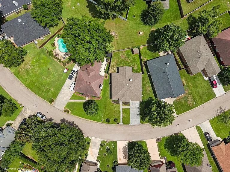 7063 Gentle Breeze Dr — Photo 28