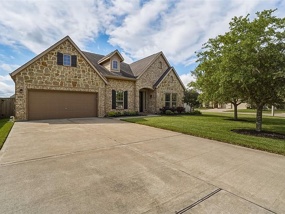 3rd image of 4039 Maybrook Lane