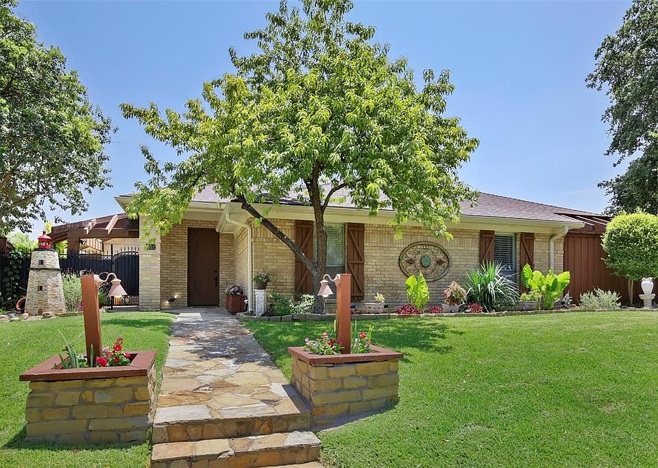1st image of 4012 Elganza Ct