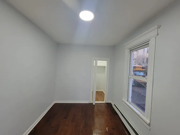 10 Rodwell Ave #1 — Photo 7