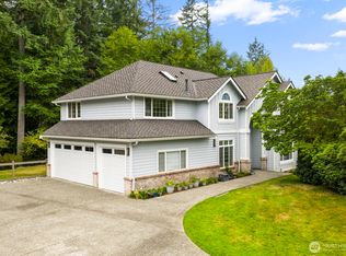 13513 227th Ave NE, Woodinville, WA