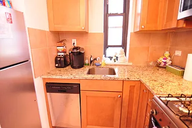 Rented by Camelot Realty Group