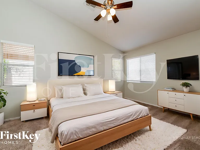5949 Springmist St — Photo 10