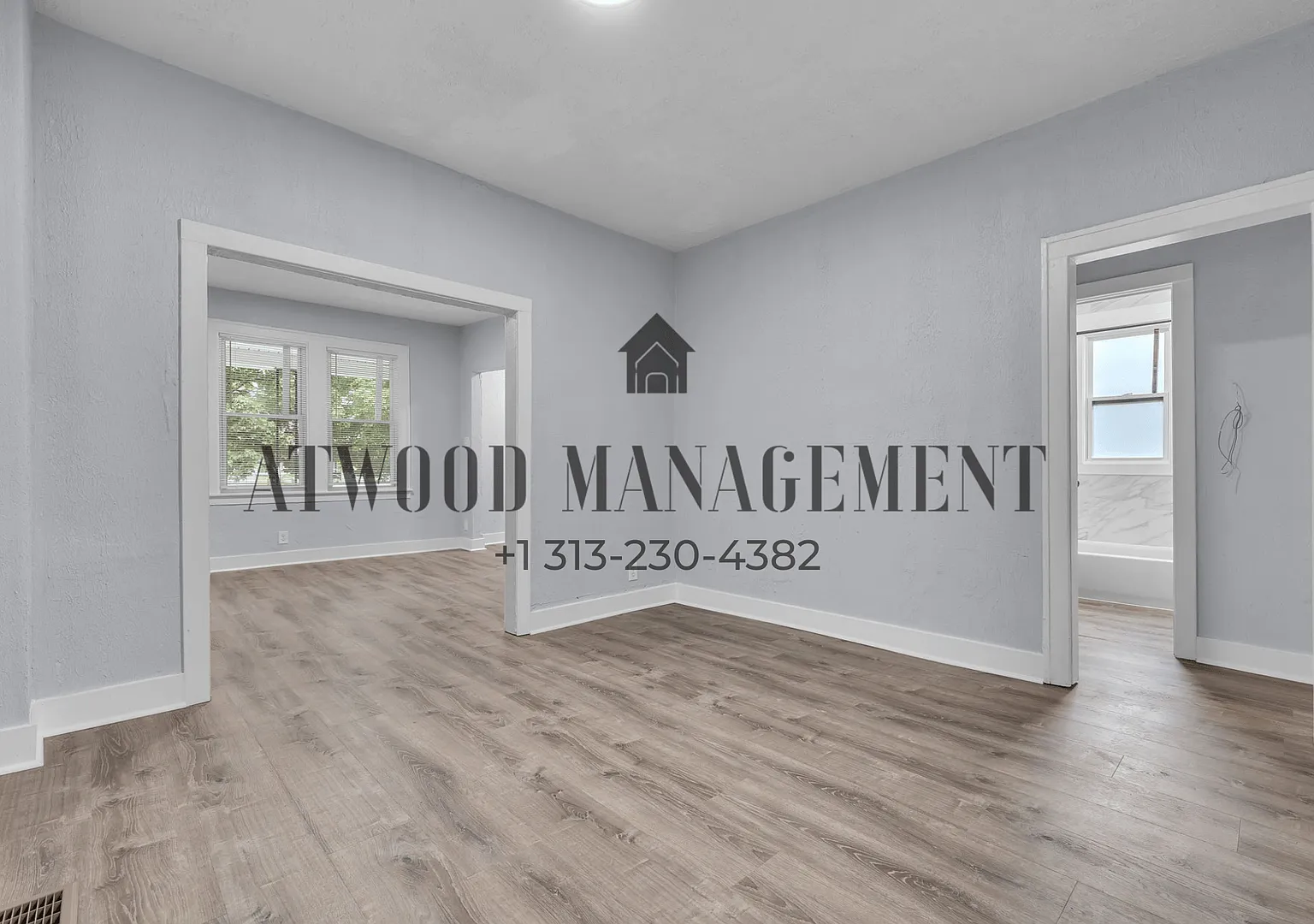 This beautifully updated 3-bedroom, 1-bath single-family home is ready for move-in! — Photo 4
