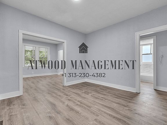 4th image of 8693 Woodlawn Ave