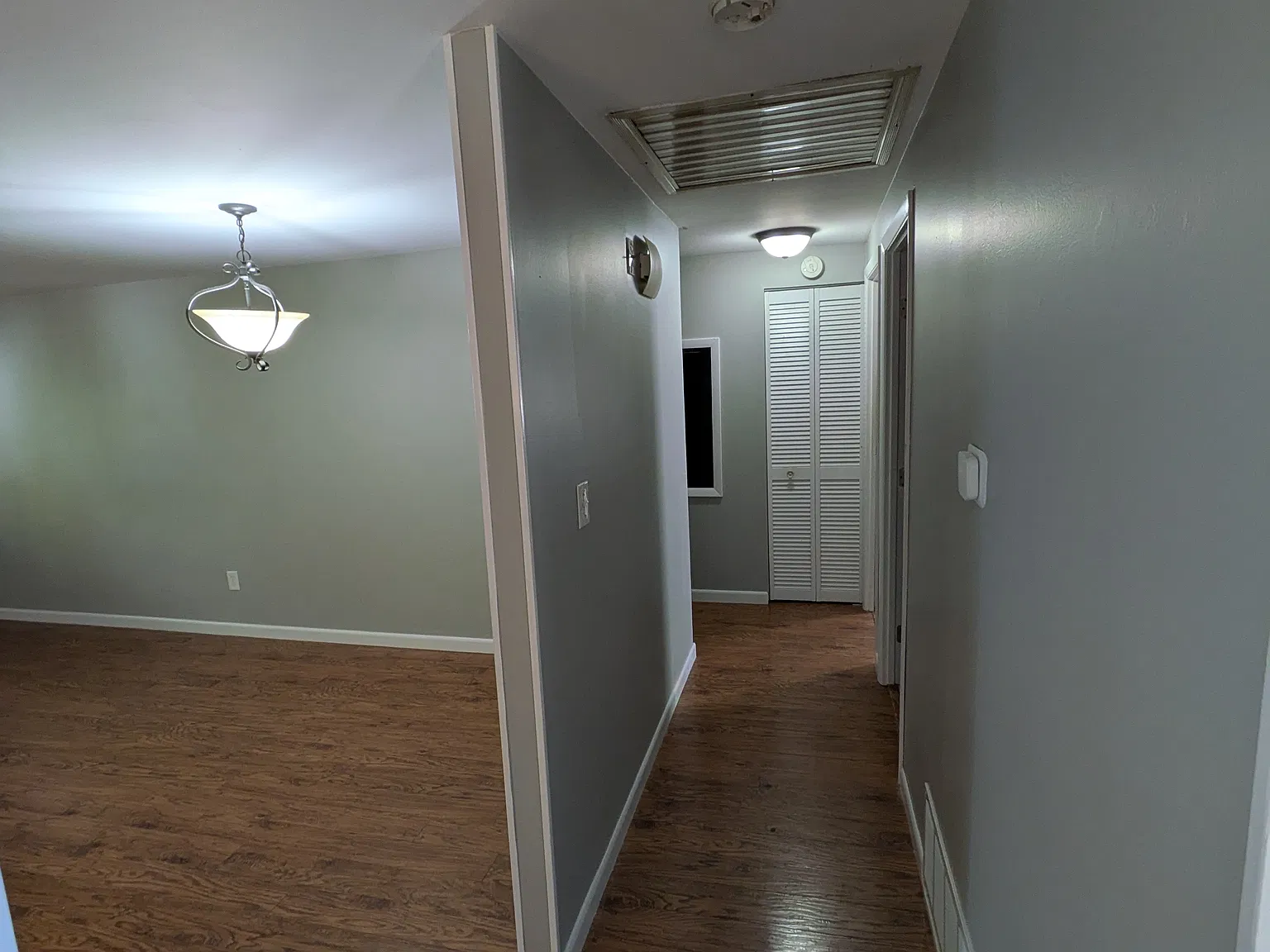 3 bed, 1890 sqft, $2,595 — Photo 4