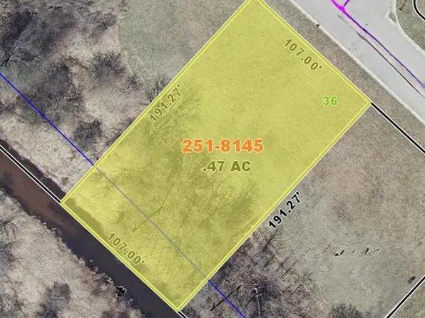 Woodside Cir #36, Marinette, WI 54143