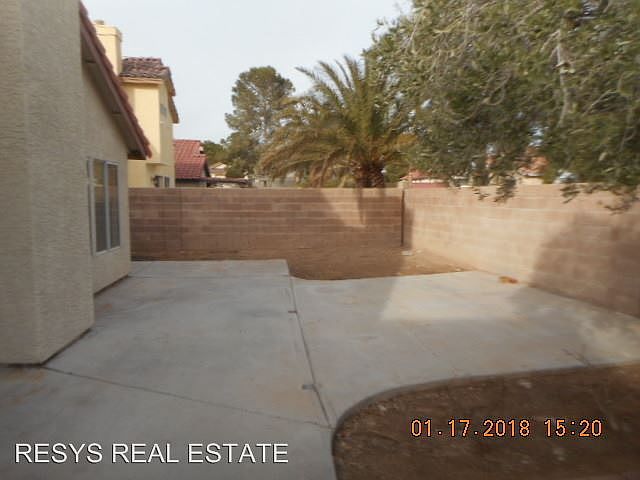2nd image of 3212 Oyster Bay St
