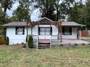 2960 Goldmine Rd, Cumming, GA 30041