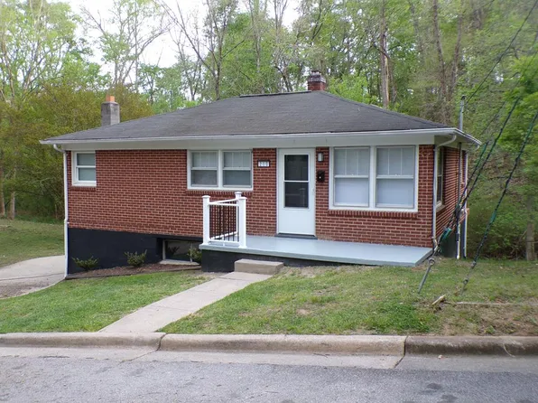 210 Forestlawn Dr, Danville, VA 24540
