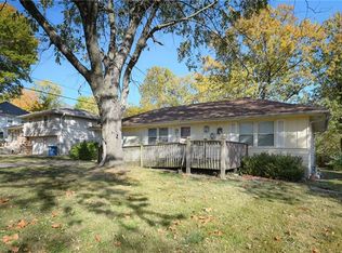603 NE Corder St, Lees Summit, MO 64063
