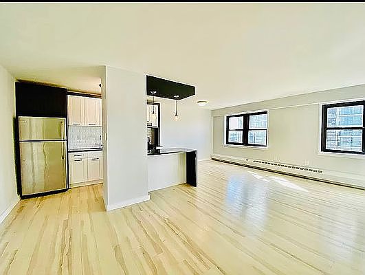 1st image of 1370 Saint Nicholas Ave APT 25S