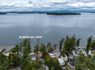 10 Breezy Poin, Gilford, NH 03249