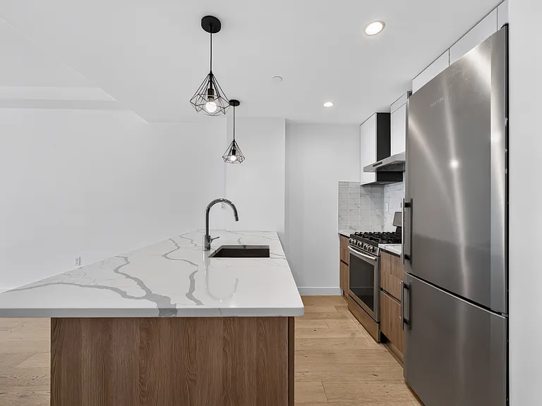 148-37 88th Ave #4M — Photo 7