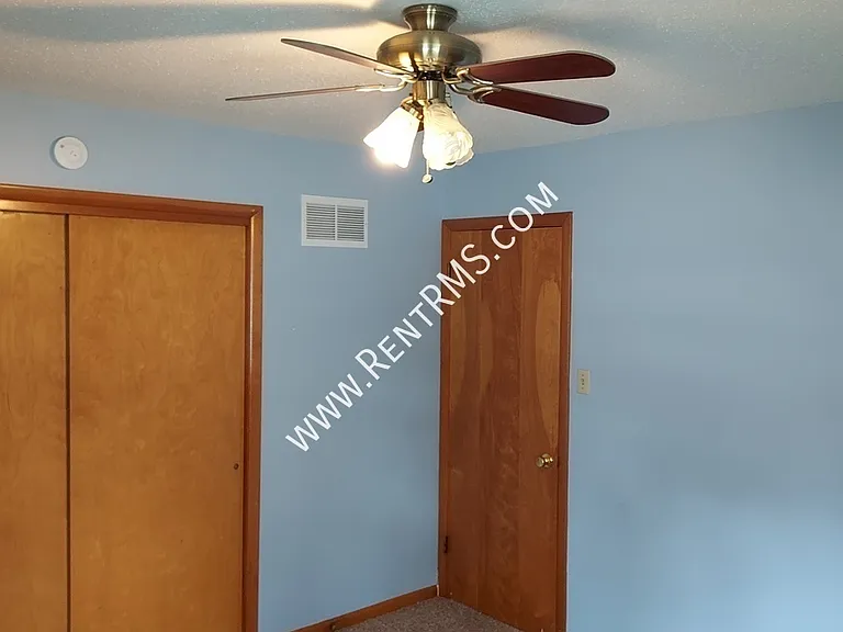 207 Chestnut St — Photo 20
