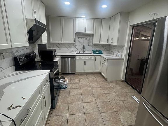2nd image of 8905 W Bayaud Avenue