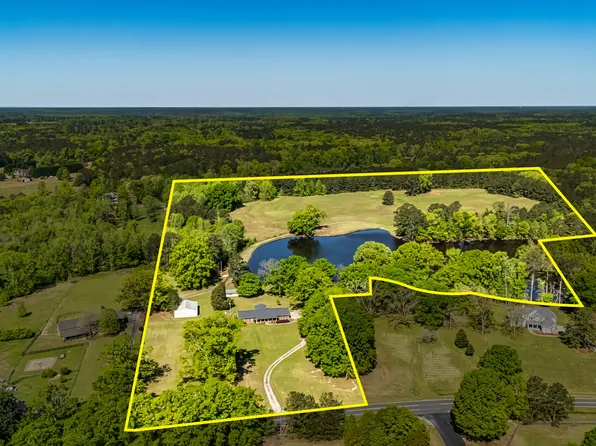 295-297 Hardy Rd, Brooks, GA 30205