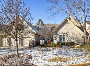 14 Lakeside Ln, North Barrington, IL