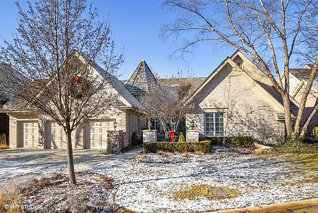 14 Lakeside Ln photo 1