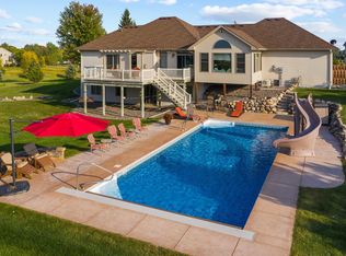 21000 Sunny Hill Ln, Hamel, MN 55340