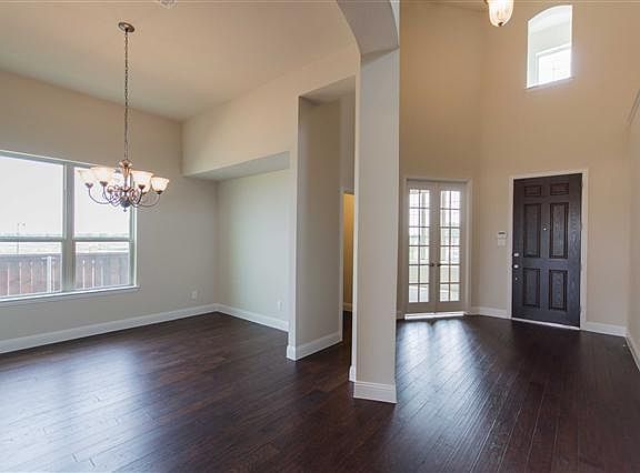2nd image of 1821 Fountain Vista Vw