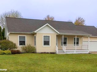 349 Aaron Ct SW, Swisher, IA 52338