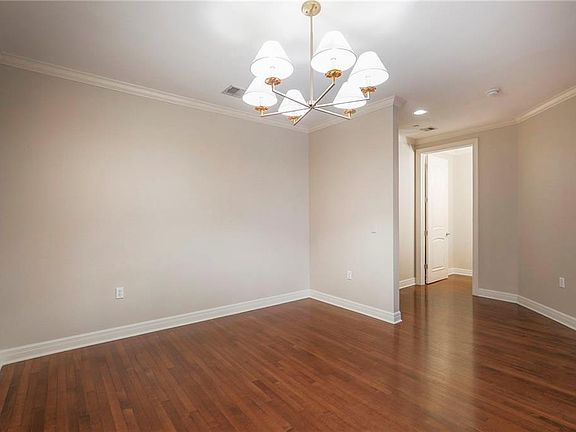 4th image of 10531 Mission Rd Unit 207