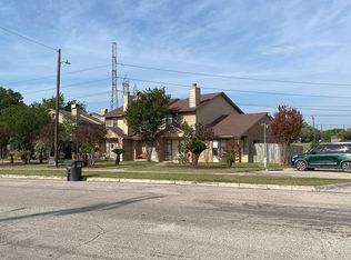 10657 Starcrest Dr, San Antonio, TX 78217